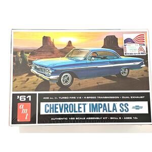 1961 Chevrolet Impala SS  MODEL